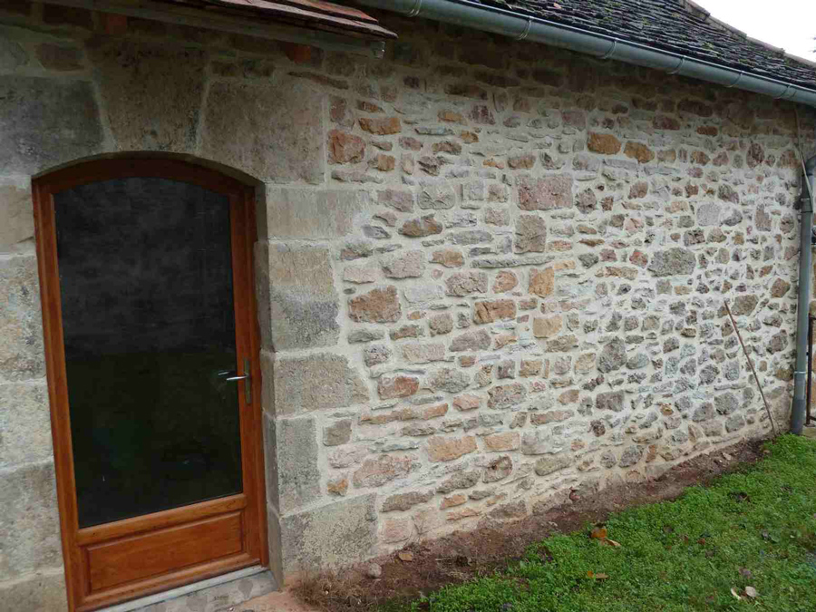 Joint à la chaux, façade en pierre Saint-Aignan